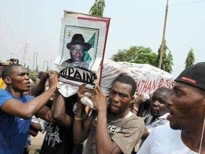 Jonathan made food plentiful. How did we reward him?- Reno Omokri mocks Nigerians as egg price increases