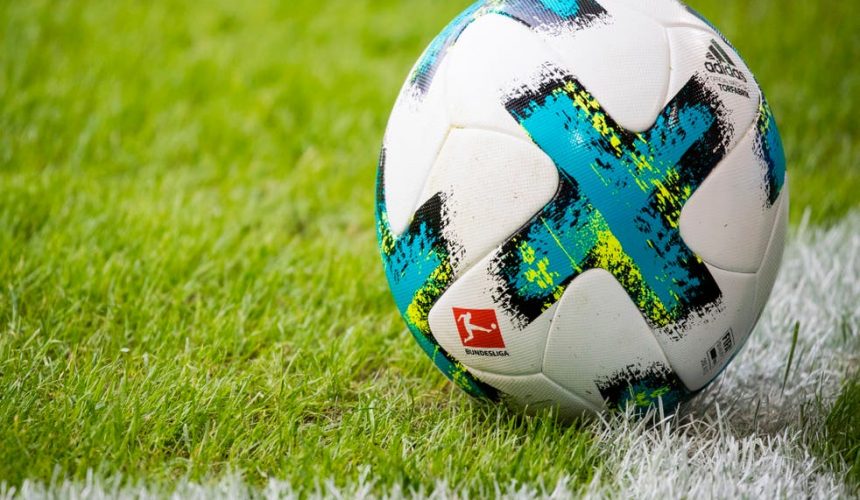 Two Premier League clubs in touch with Pogba for summer move￼