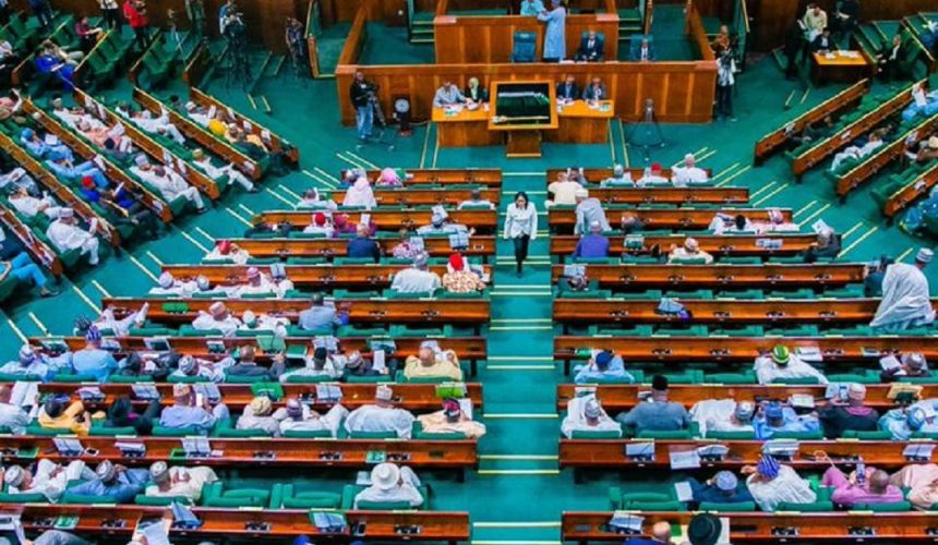 Drama, Cheers, jeers when lawmakers said NO to Buhari￼