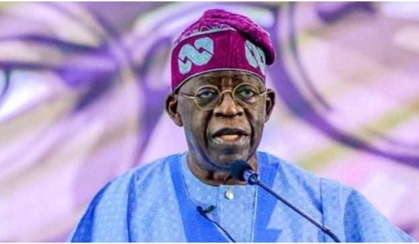 Tinubu berates presidential aspirants over defections, sells bid at National Assembly￼