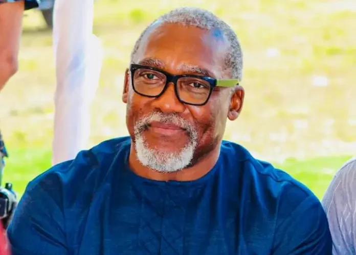 iduma advice umahi to vacate office, claims position as ‘rightful governor’￼