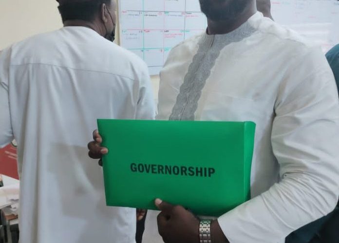 Breaking: enugu governorship election takes a different turn as Chairman of Enugu Capital Territory Development Authority, Ken Onoh Picks Enugu Governorship Form￼