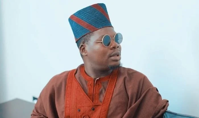 I studied at four universities before graduating – Mr Macaroni￼