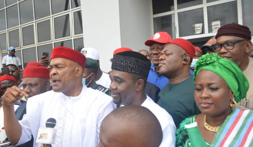 Enugu APC receives Eneukwu, as party chieftain blasts Ugwuanyi, Says Enugu is in the hands of tyrants, not God