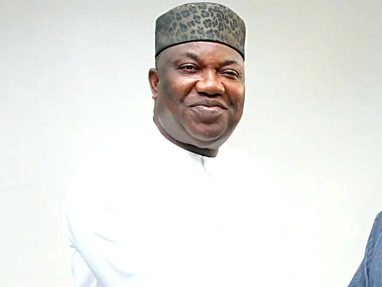 ENUGU STATE POLLING BOOTH VANGUARD APPLAUDS GOVERNOR IFEANYI UGWUANYI FOR BEQUETING AN EXCELLENT SUCCESSOR TO THE STATE