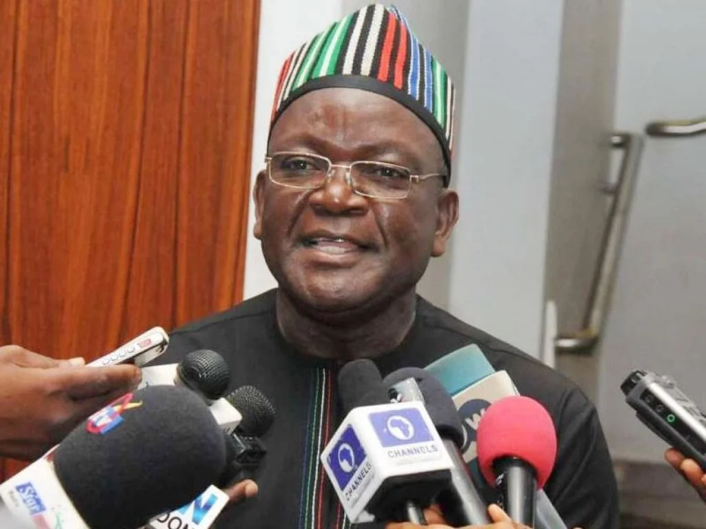 Former Gov.Ortom of Benue Slams Gov. Alia Over Incessant excuses, urges Him To Tackle Insecurity In the State.