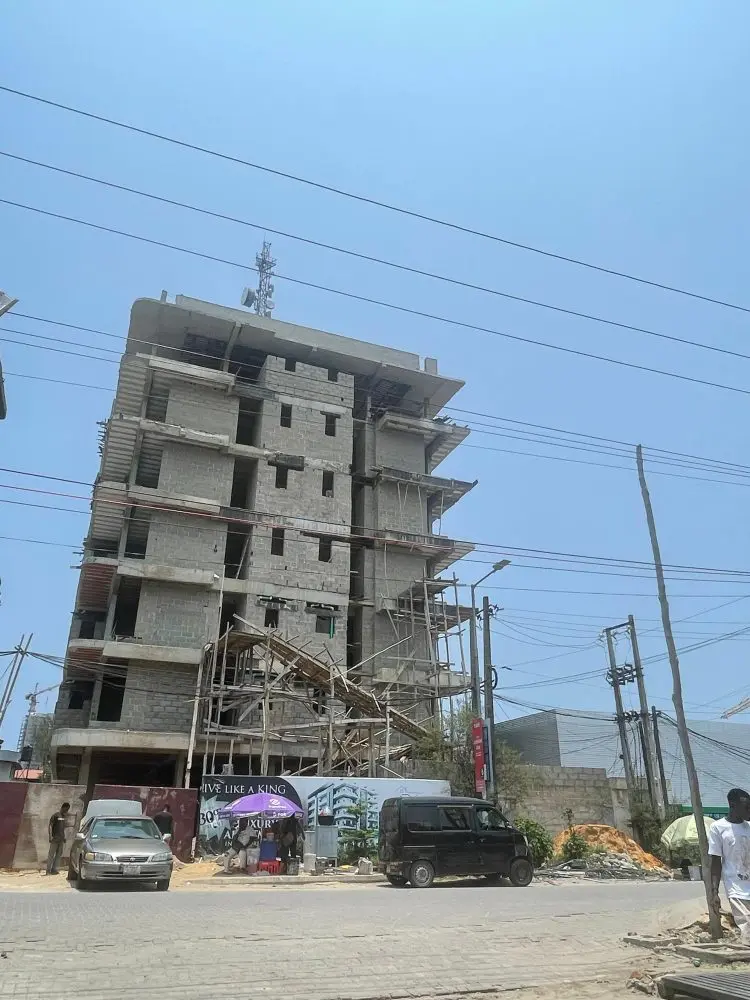 Lagos Residents Demand Urgent Government Intervention Over Dangerous Construction Site Safety Violations