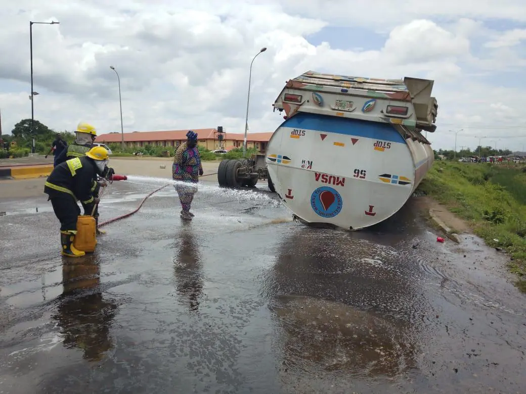 Tanker Carrying 45,000 Litres of Petrol Overturns in Ogbomoso