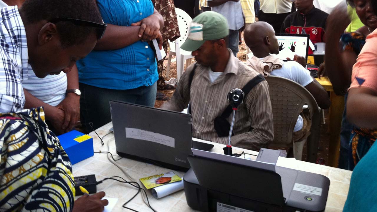 Youth, Students Dominate INEC’s Ongoing Voter Registration Exercise