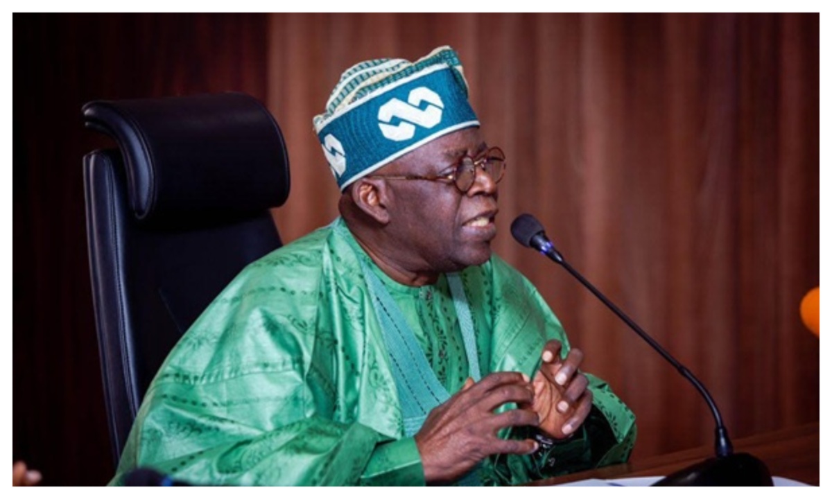 Tinubu Unveils Trio of Unilorin Projects at 40th Convocation