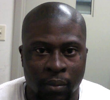ICE arrests Nigerian man for aggravated assault, armed robbery and drug sales in US