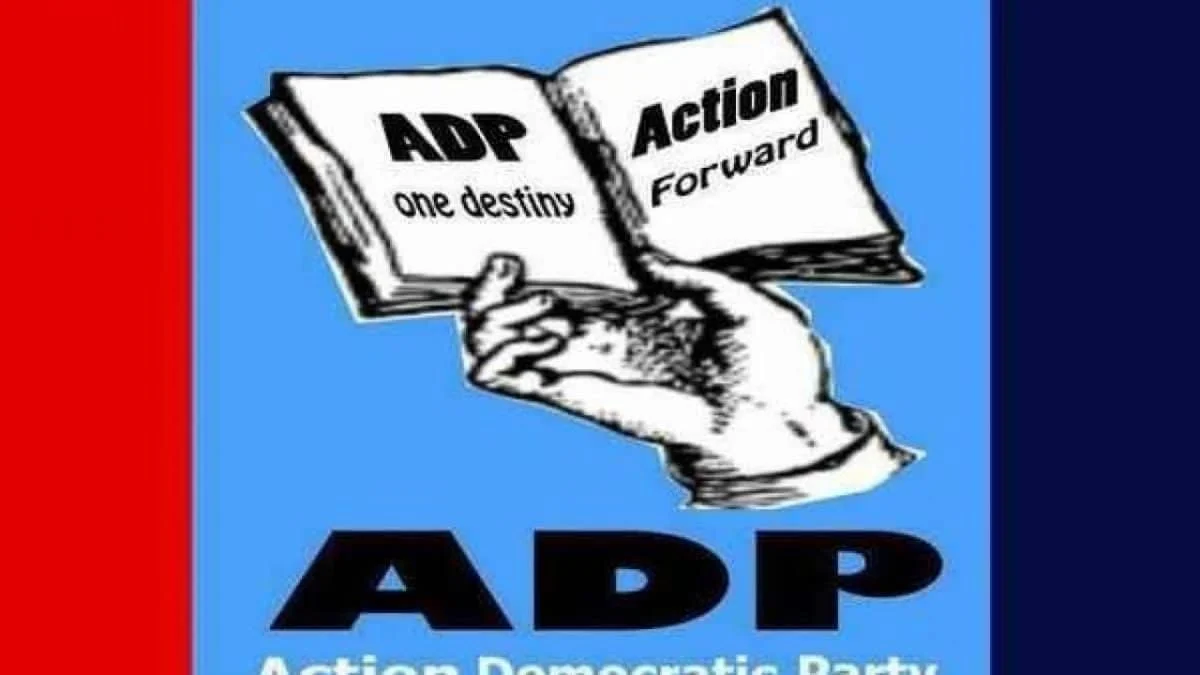 Oyo APC Gubernatorial Aspirant Olatunji Defects to ADP Citing ‘Difficult’ Internal Climate