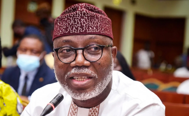 Aiyedatiwa Sets Up Committee on Minimum Wage Review at RUGIPO, Clears Salary Arrears