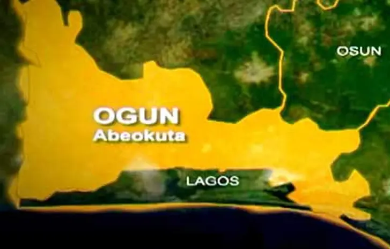 Ogun State: Woman Nabbed for Alleged Theft, Repainting Stolen Minibus
