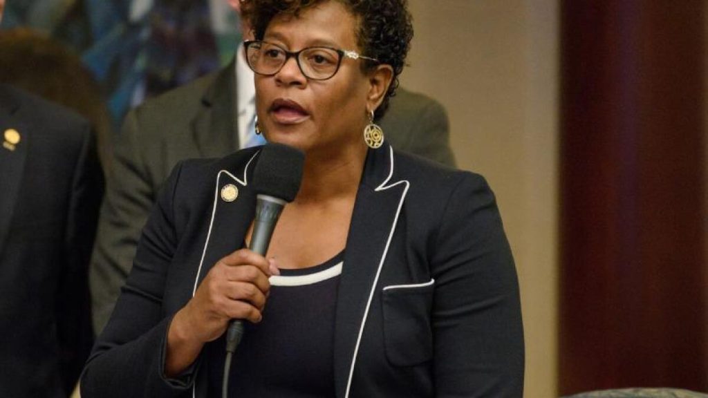 Nigerians in Diaspora Group Threatens US Lawmaker Over Sultan Accusations