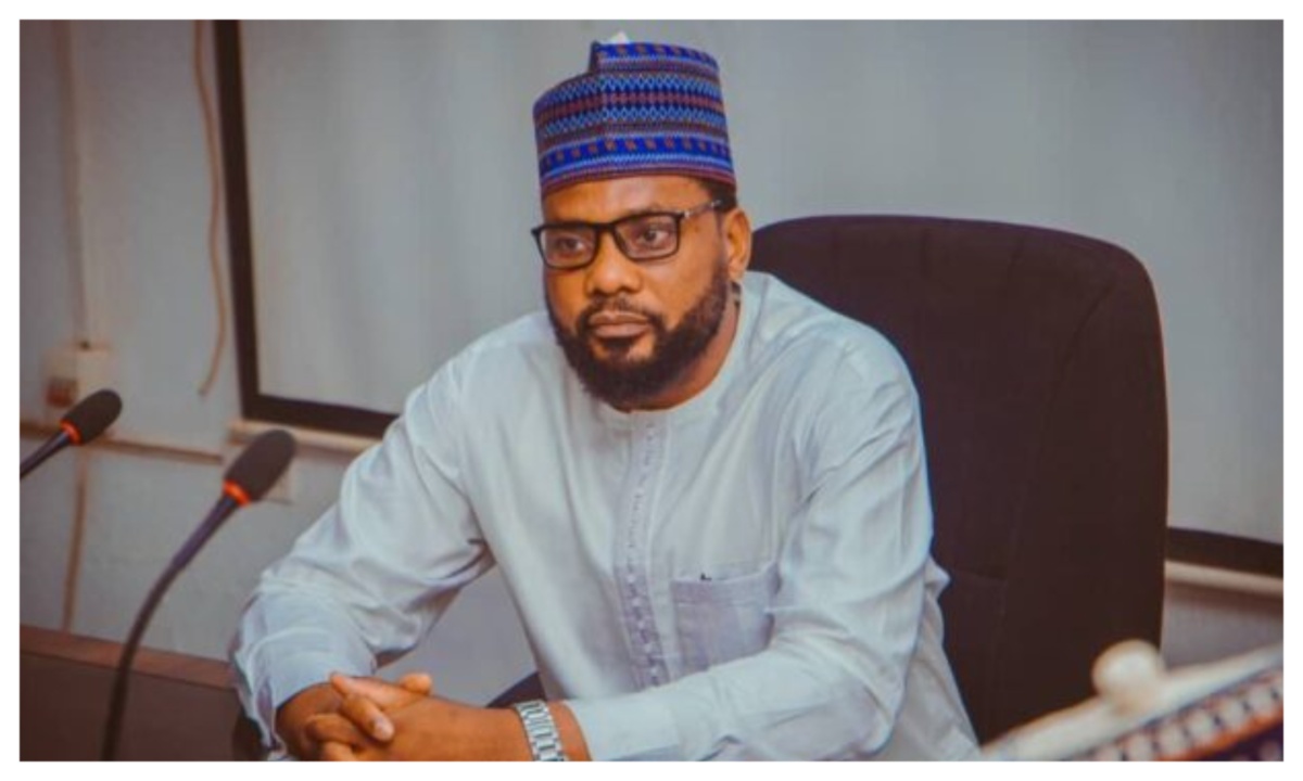 EFCC Nabs Energy Commission DG Over Alleged N500 Billion Money Laundering