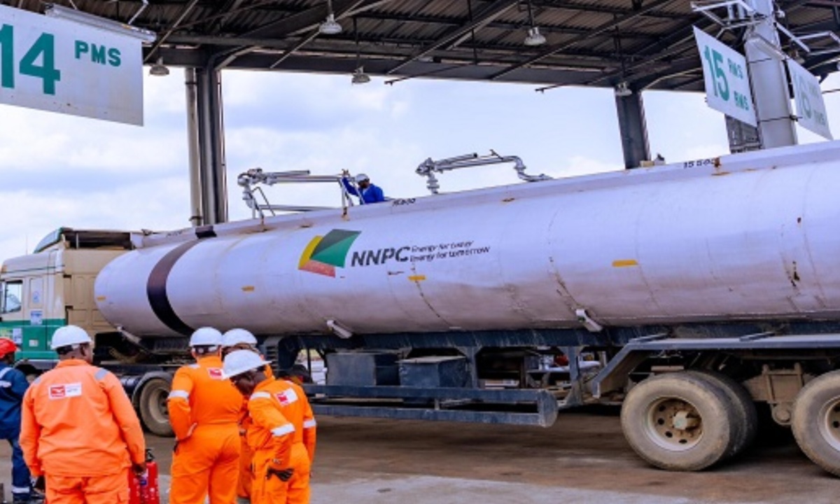 Analyst Slams NNPCL China Refineries Partnership as ‘Policy Repetition Without Reflection’