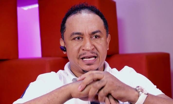 Daddy Freeze Defends Black Outfit at Alex Ekubo’s Service of Songs, Says He Wasn’t “Going to Glory”