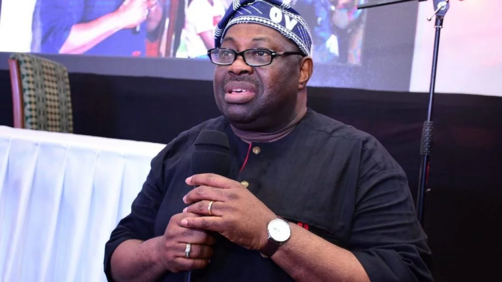 2027 Election Will Be Tough for Tinubu, Says Dele Momodu