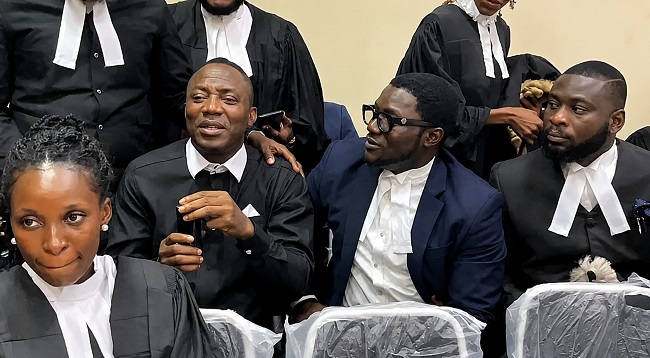 Court grants Omoyele Sowore ₦200m bail In alleged cybercrime case