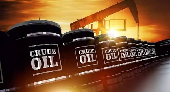 Oil falls for three straight days