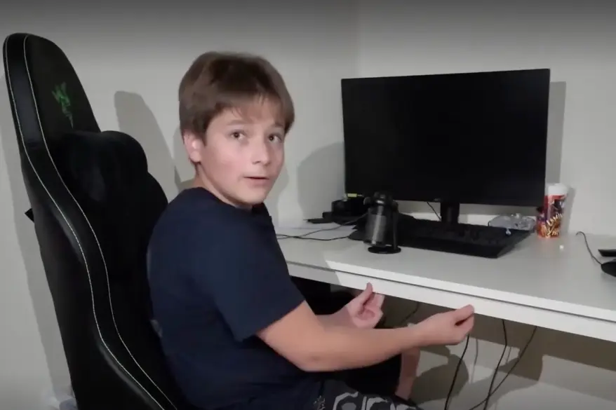 13-year-old boy struck by lightning in his bedroom while playing video games